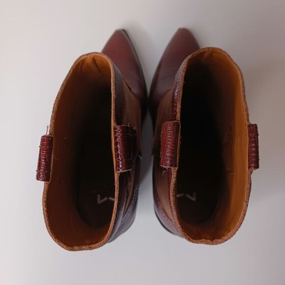 Marc Fisher Gona western Bootie, Leather upper, Women's size 8M - Picture 6 of 12